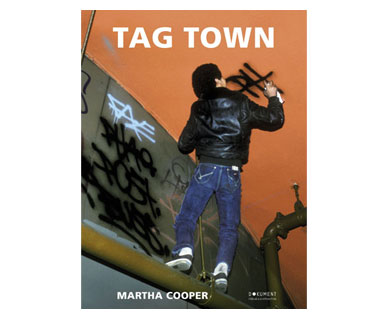 Tag Town